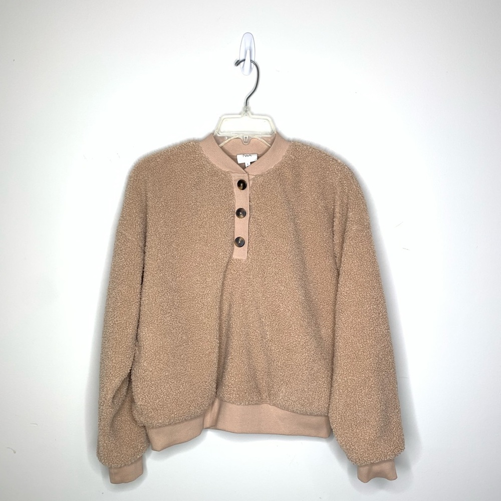BN4‎ NWT NIA Soft Boucle Henley Sherpa Sweater Tan 3 Button Front Women Small